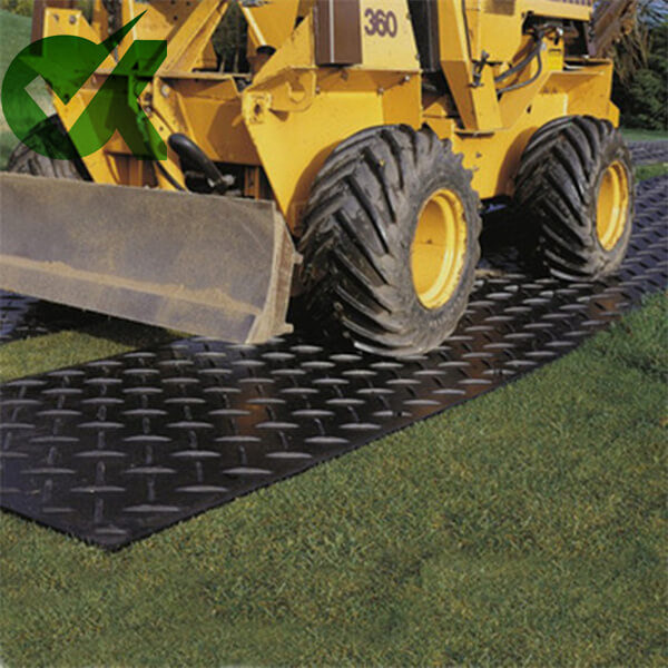 Hot sale black HDPE plastic ground track mat for large vehicles